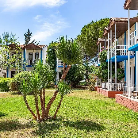Santa Family Club Hotel 4*