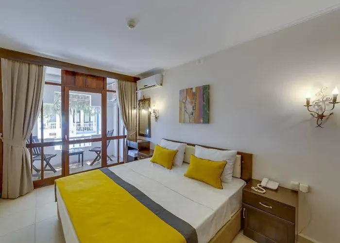 Hotel Santa Family Club 4*